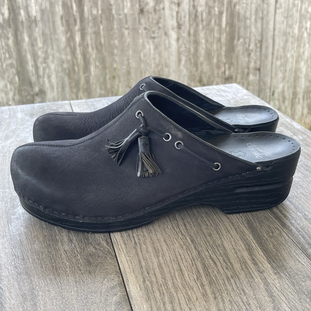 Dansko Shannon Clogs Women 42 US 11.5 Black Nubuck Leather Tassel Mule Nurse